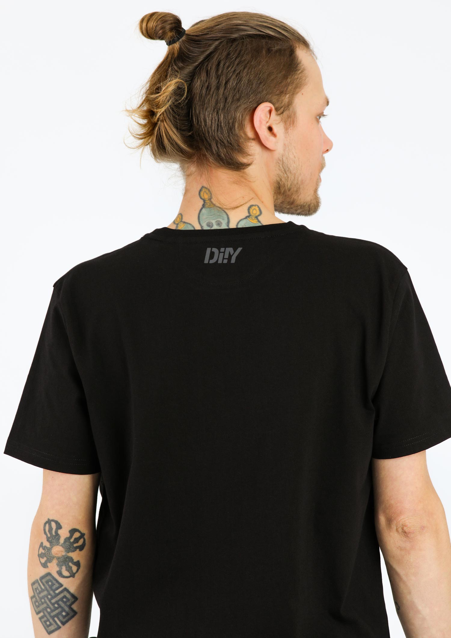 DIIY - T-Shirt "Kiez Performance"
