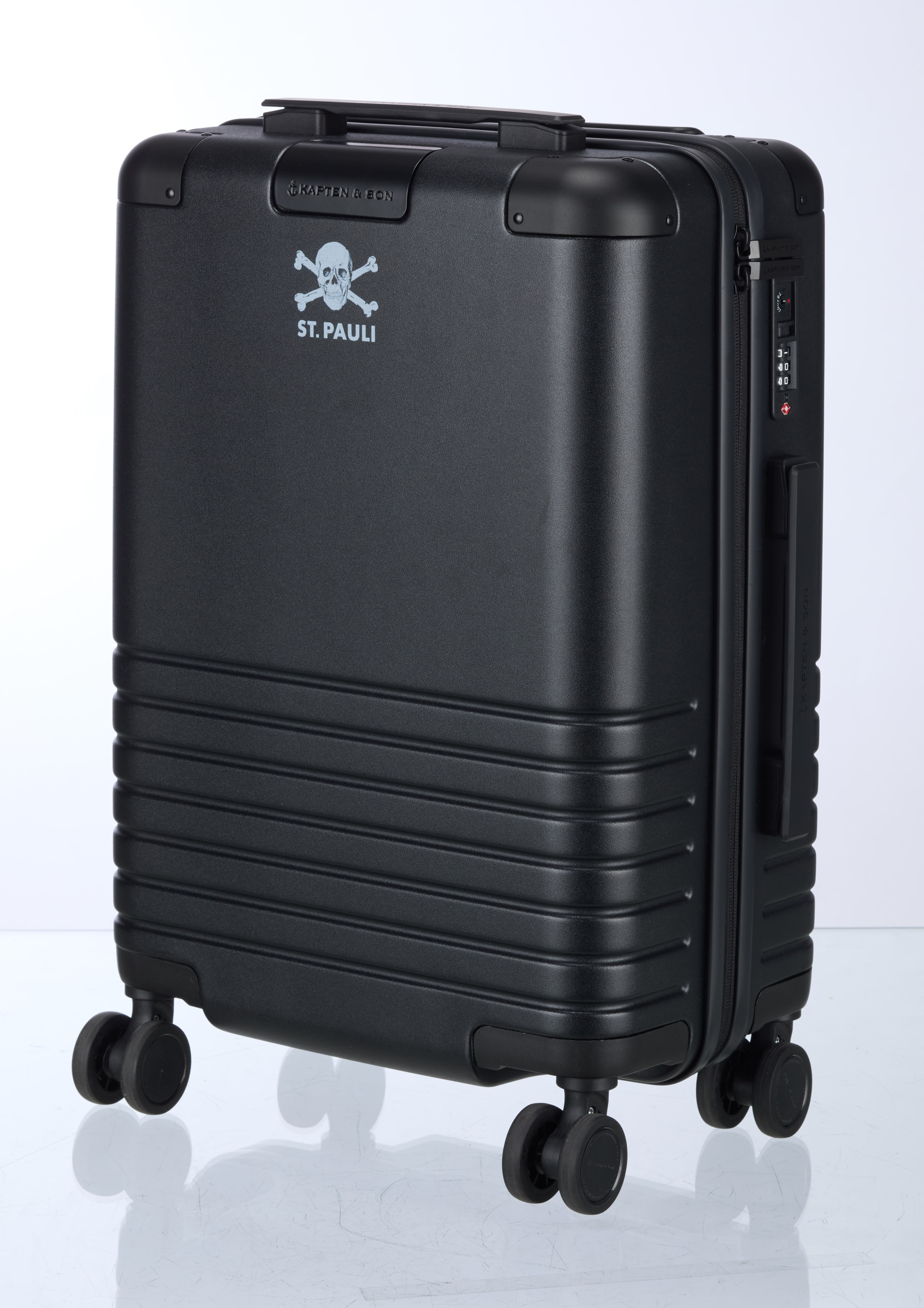 Kapten & Son x FCSP - Suitcase All Black 