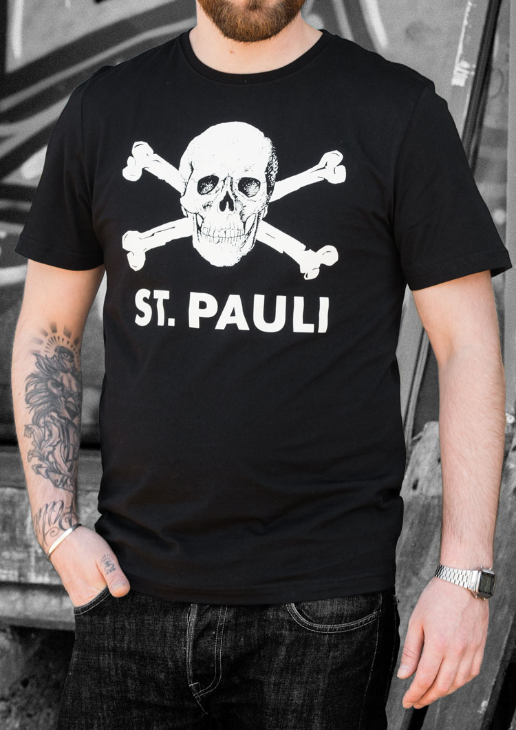 Skull and crossbones T-shirt I, black