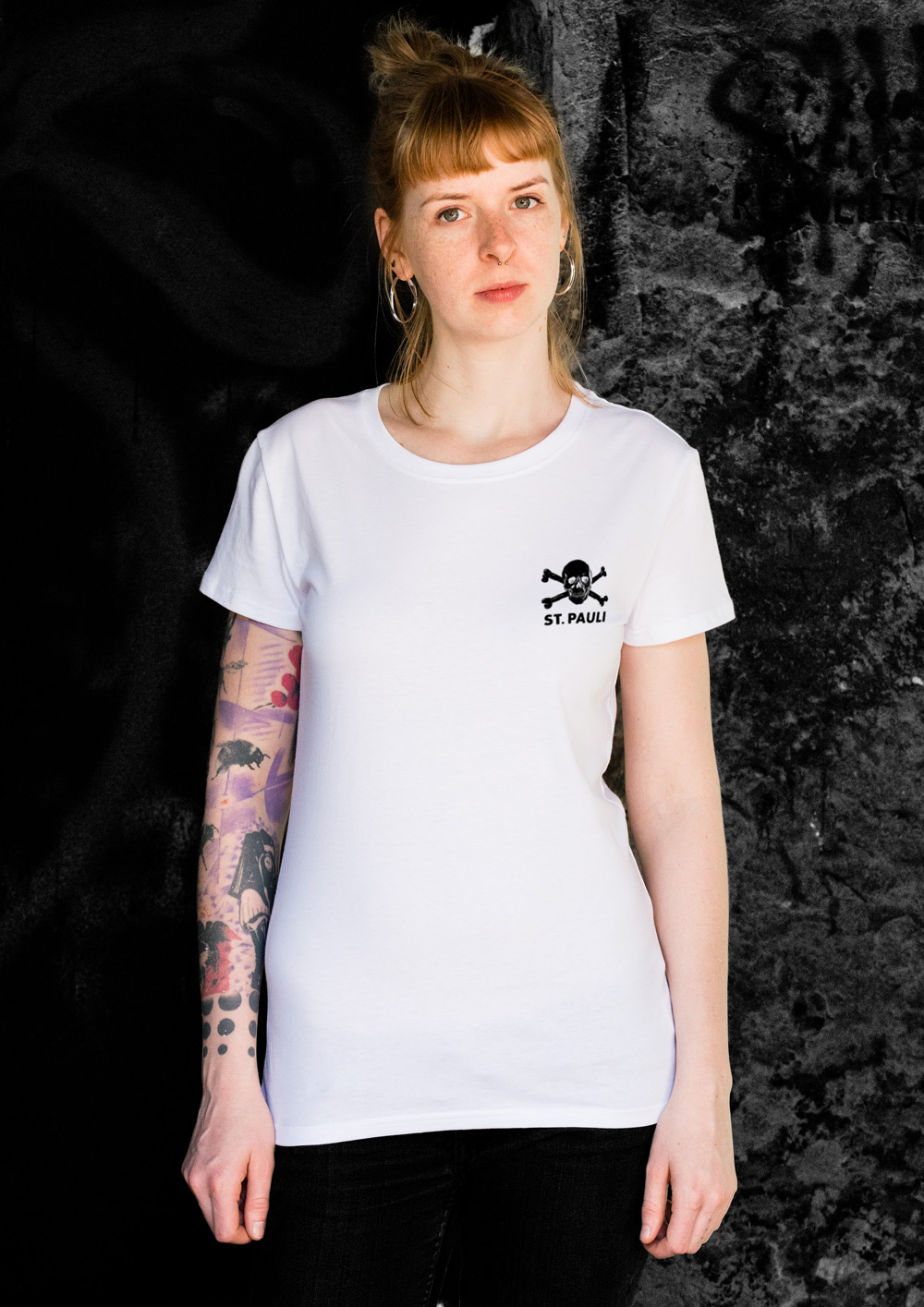 Women's T-Shirt No Place For - White