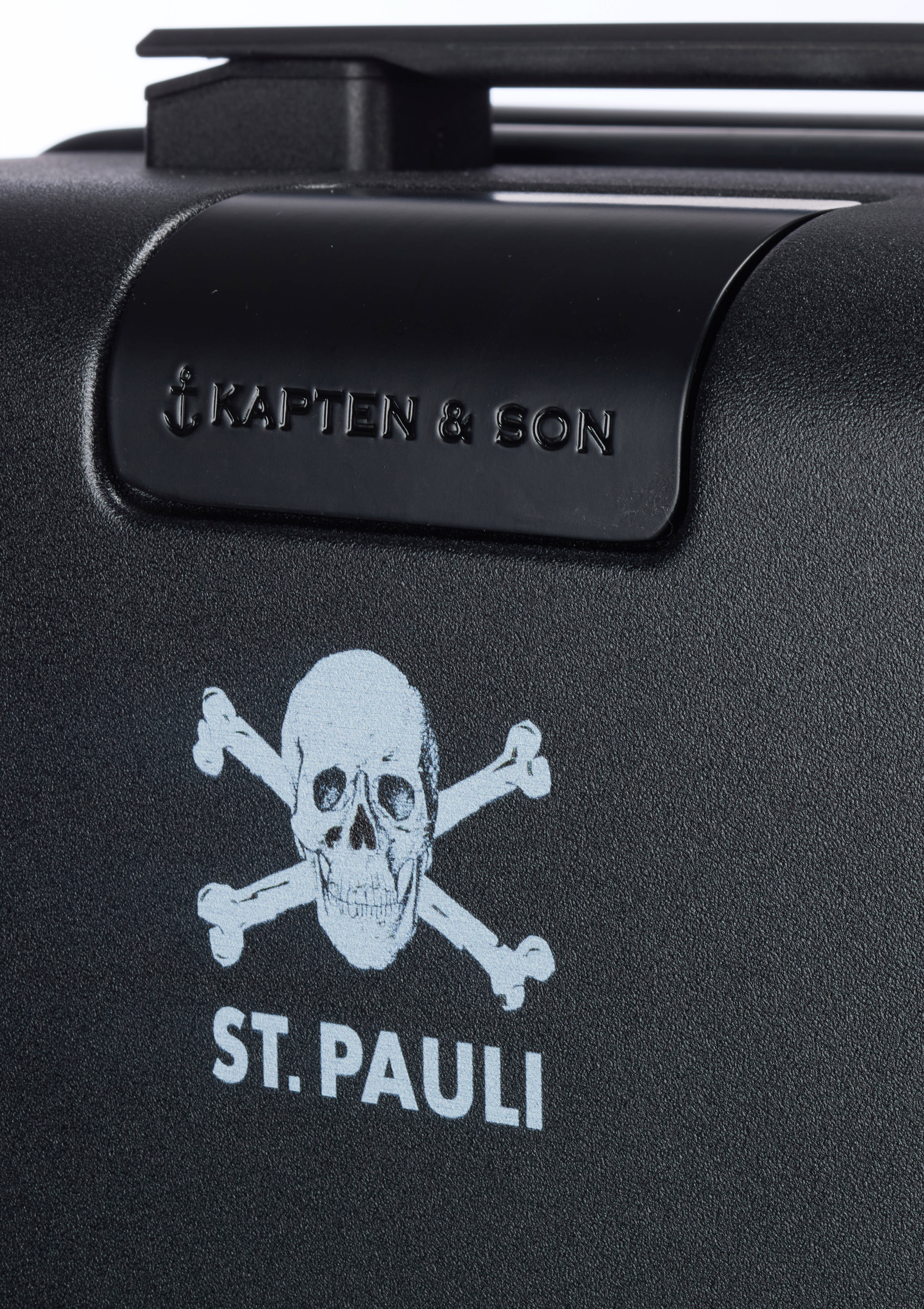 Kapten & Son x FCSP - Suitcase All Black 