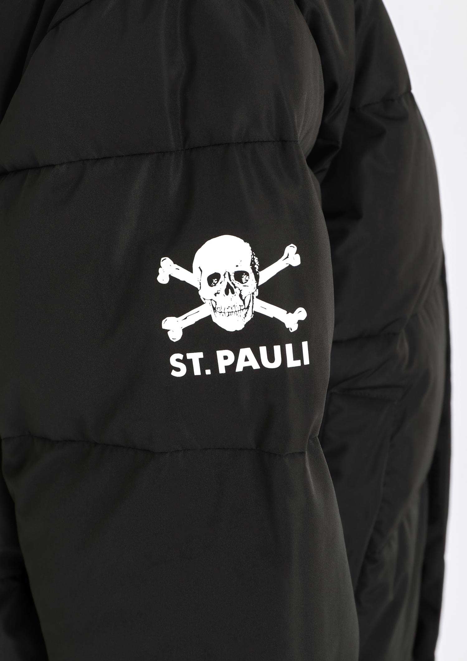 Puffer Jacket "Skull and Crossbones"