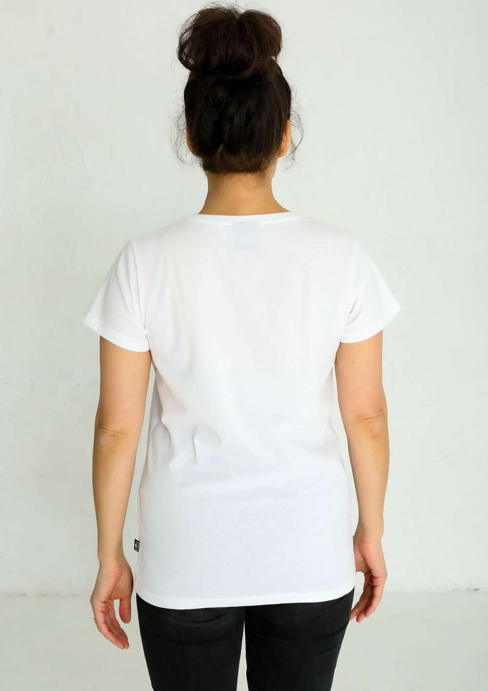 T-Shirt  Basic Logo White tailliert