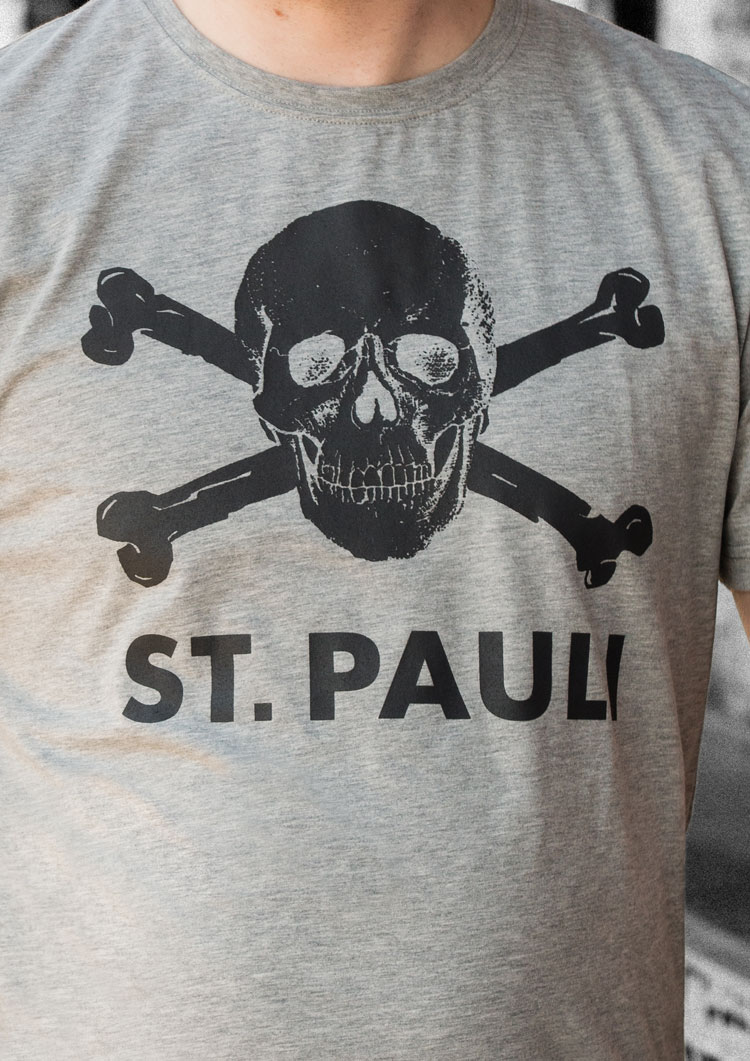 Skull and crossbones T-shirt, grey